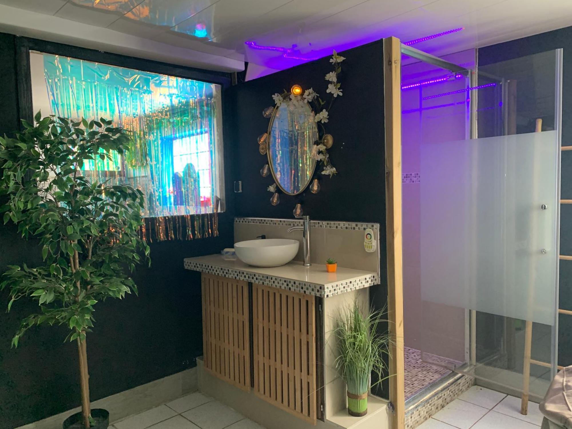 Suite Romantique Jacuzzi Gagny Exterior photo